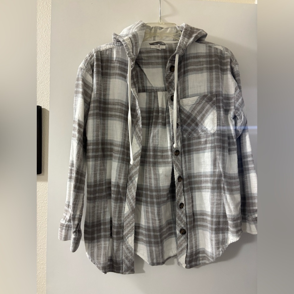 Maurices Gray and White Plaid Button Down Shirt